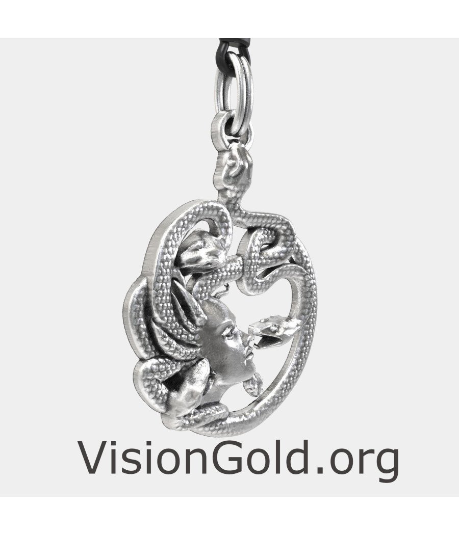 Fashion Gorgon Medusa Pendant - Gift For Him 0394