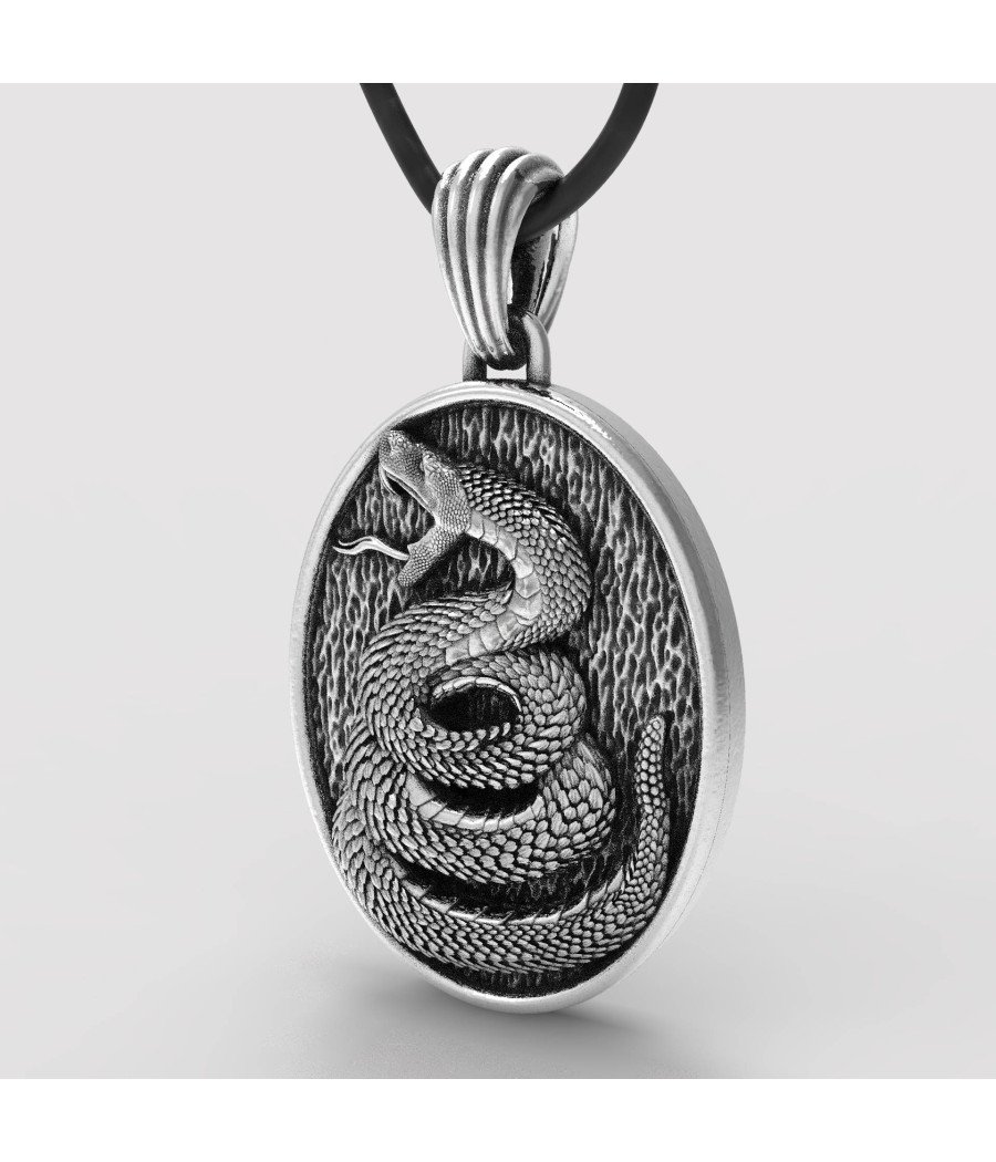 Premium Men Snake Pendant 0371