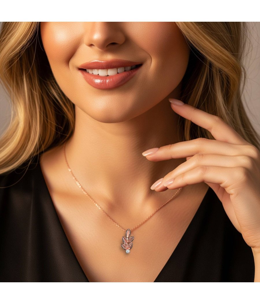 Collier à breloques romantique avec pendentif en forme d'olive