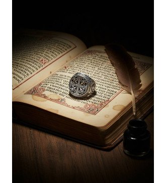 Серебряное кольцо с крестом Timeless с цирконием 1039LP