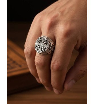 Серебряное кольцо с крестом Timeless с цирконием 1039LP