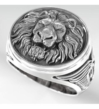 Серебряное мужское кольцо с печаткой Man Wild Lion 0571