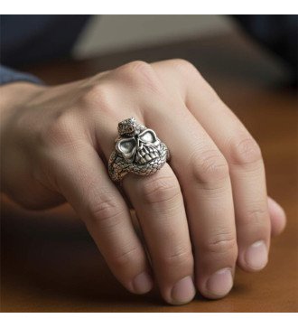 Bague Rock Biker avec tête de mort serpent 0022
