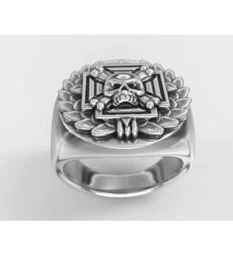 Bague gothique tête de mort 0699