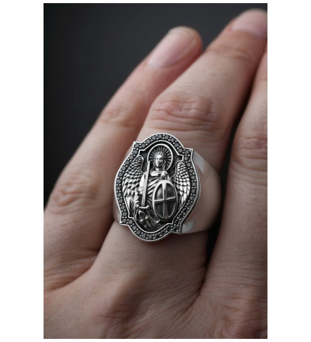 Regalo cristiano Anillo de sello de plata San Miguel con circón