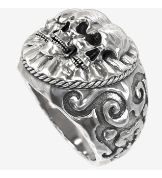 Винтажное серебряное мужское кольцо с черепом байкера 0477