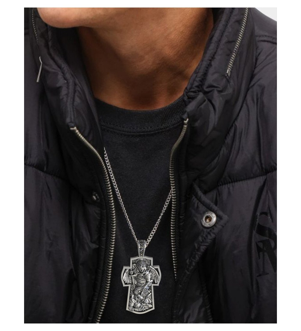 Zilveren Mannenkruis Met Aartsengel Michaël 0143