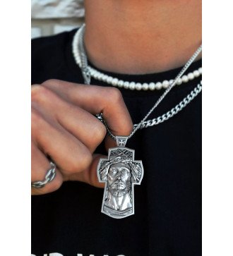 Cruz Cristiana de Hombre Plata con Jesús en relieve Regalo para
