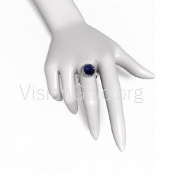 Ring with sapphire and diamonds 0123