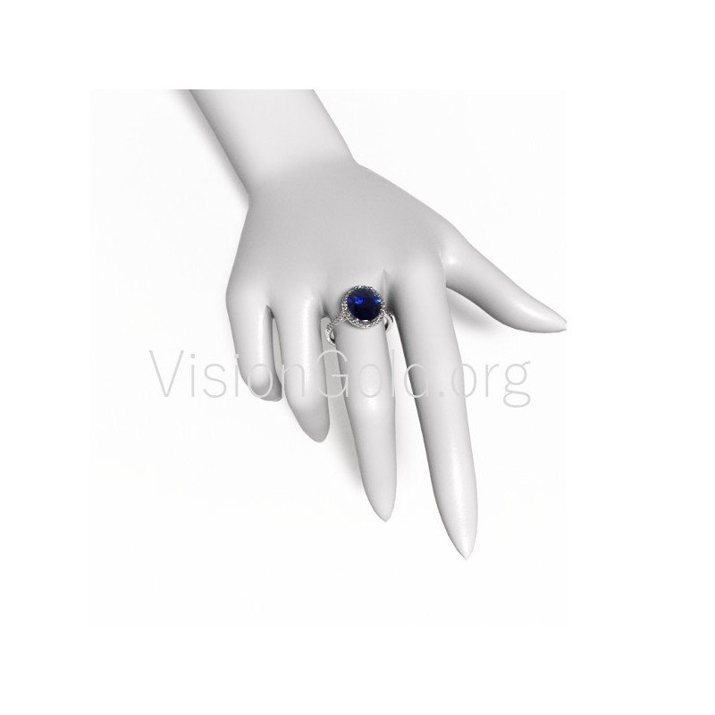 Ring with sapphire and diamonds 0123