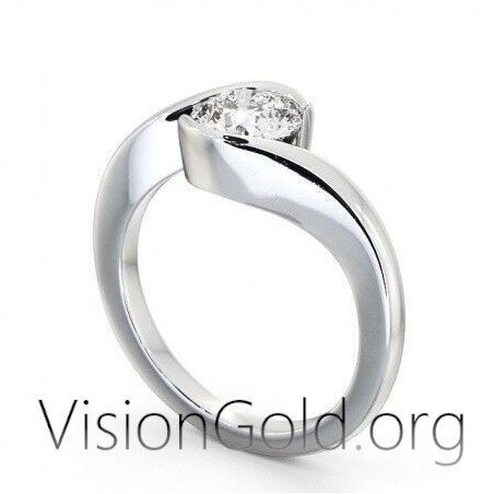 Solitaire Ring In 14K Gold With Zircon / Jewelry / Engagement Ring / Bridal Jewelry 0259