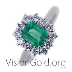 18 Carats Elegant Designer Ladies Emerald Cut Ring Green Amazing Emerald And Natural Diamonds 0922