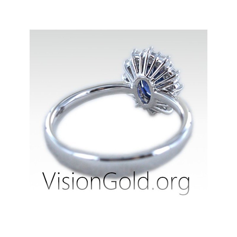 Rosette Ring With Oval Sapphire And Brilliant Diamonds |