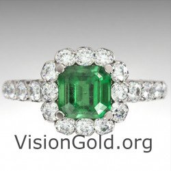 Platinum Engagement Ring With Emerald And Diamonts 1087