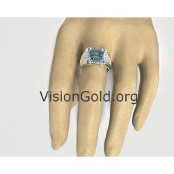 Impressive Ring With Aquamarine and Brilliant Diamonds in 18K