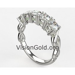 Ring aus 14 Karat Weißgold mit fünf Zirgonsteinen und Infinity