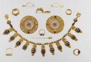 Κοσμήματα από το 3000 π.Χ. την Αρχαιά Ελλάδα έως τον 21ο αιώνα