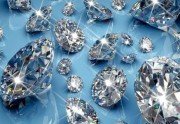 What to look out for when buying diamonds. Learn about diamonds that have been developed in a laboratory 